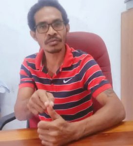 EstudanteMunisipiu neen la aproveita programa eskola ba uma